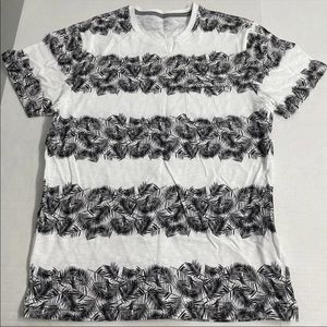 Old navy palm leaves t-shirt top large short sleev